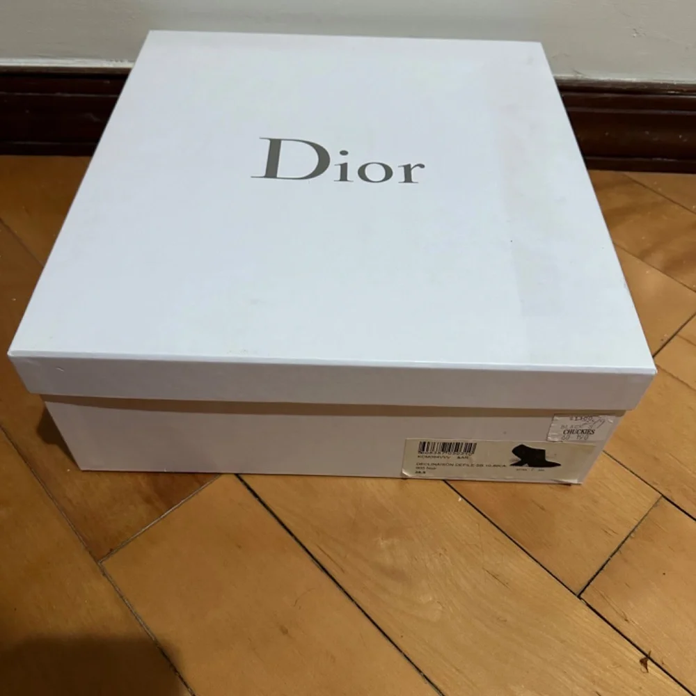 Christian Dior booties - Picture 2 of 7